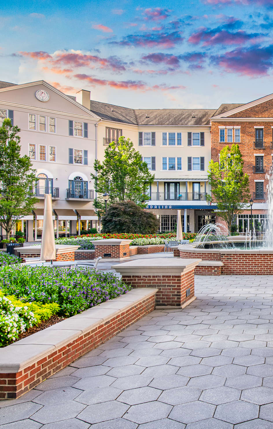 Exterior at MAA Riverside luxury apartment homes in Atlanta , GA
