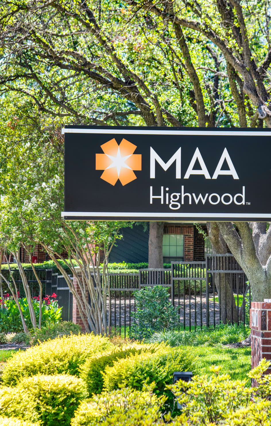 Outdoor Signage at MAA Highwood in Dallas, TX