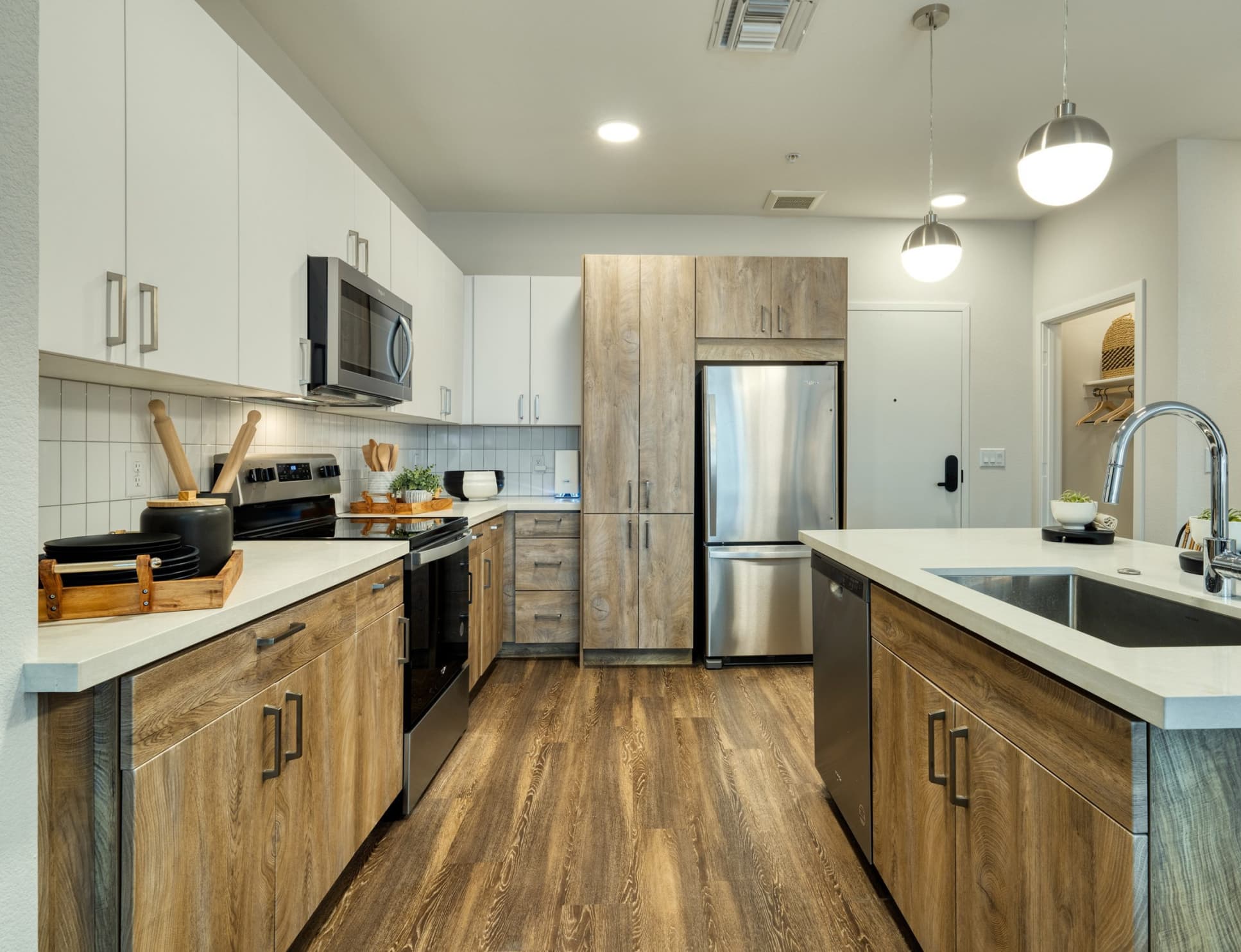 Kitchen at MAA Central Ave in Phoenix, AZ
