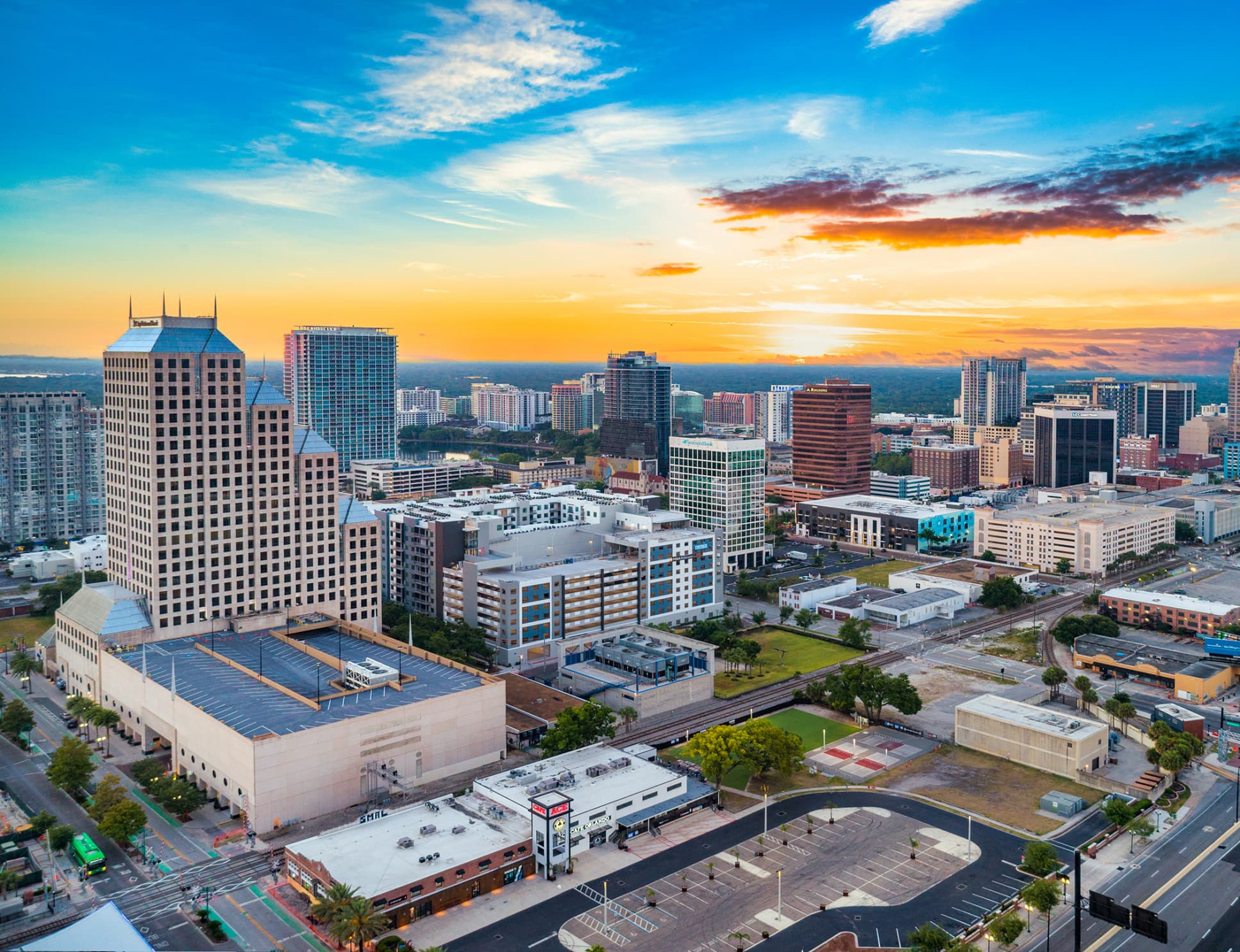 Skyline at MAA Robinson luxury apartments in Orlando, Florida