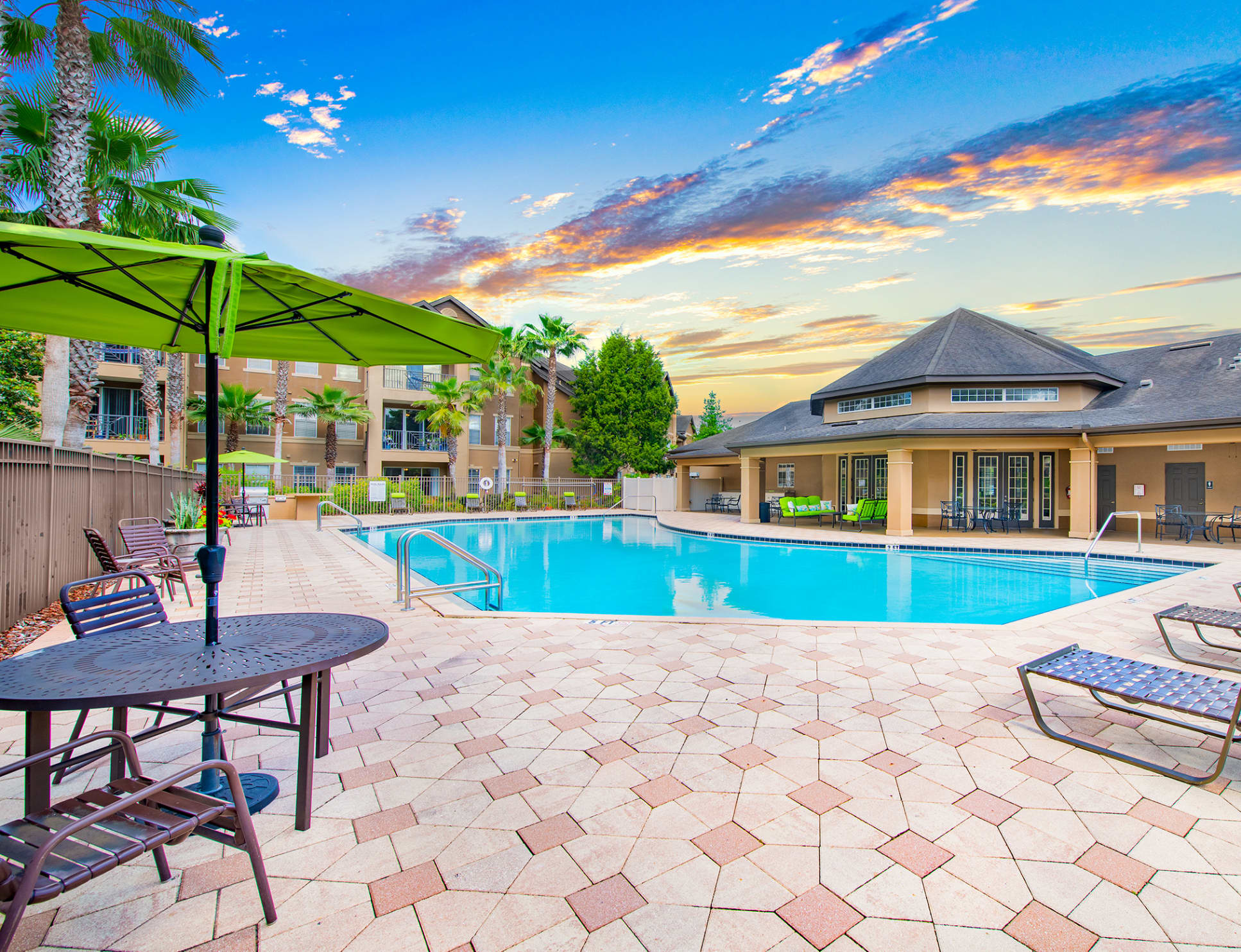 Pool at Village Oaks luxury apartment homes in Tampa, FL