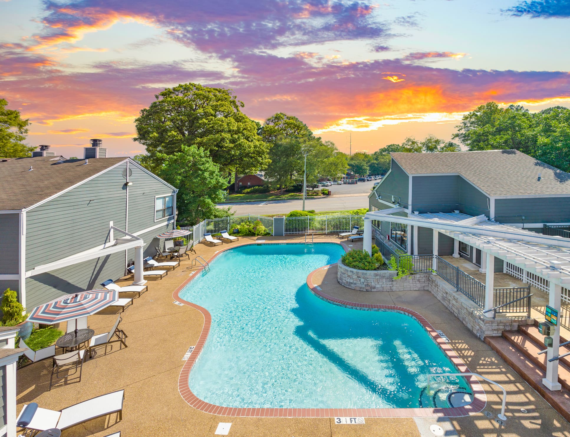Aerial Pool shot at Park Estate in Memphis, TN