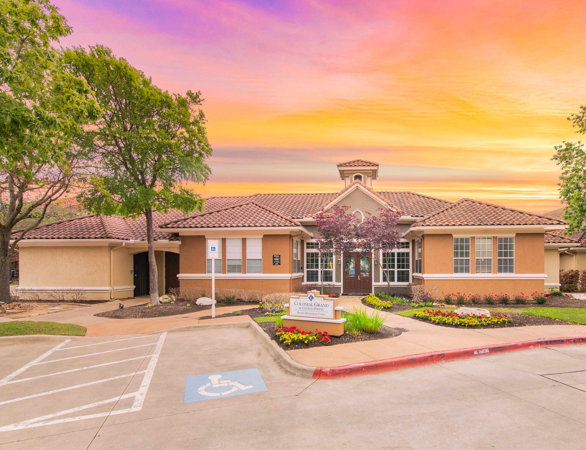 Leasing office at Colonial Grand at Canyon Pointe luxury apartment homes in Austin, TX