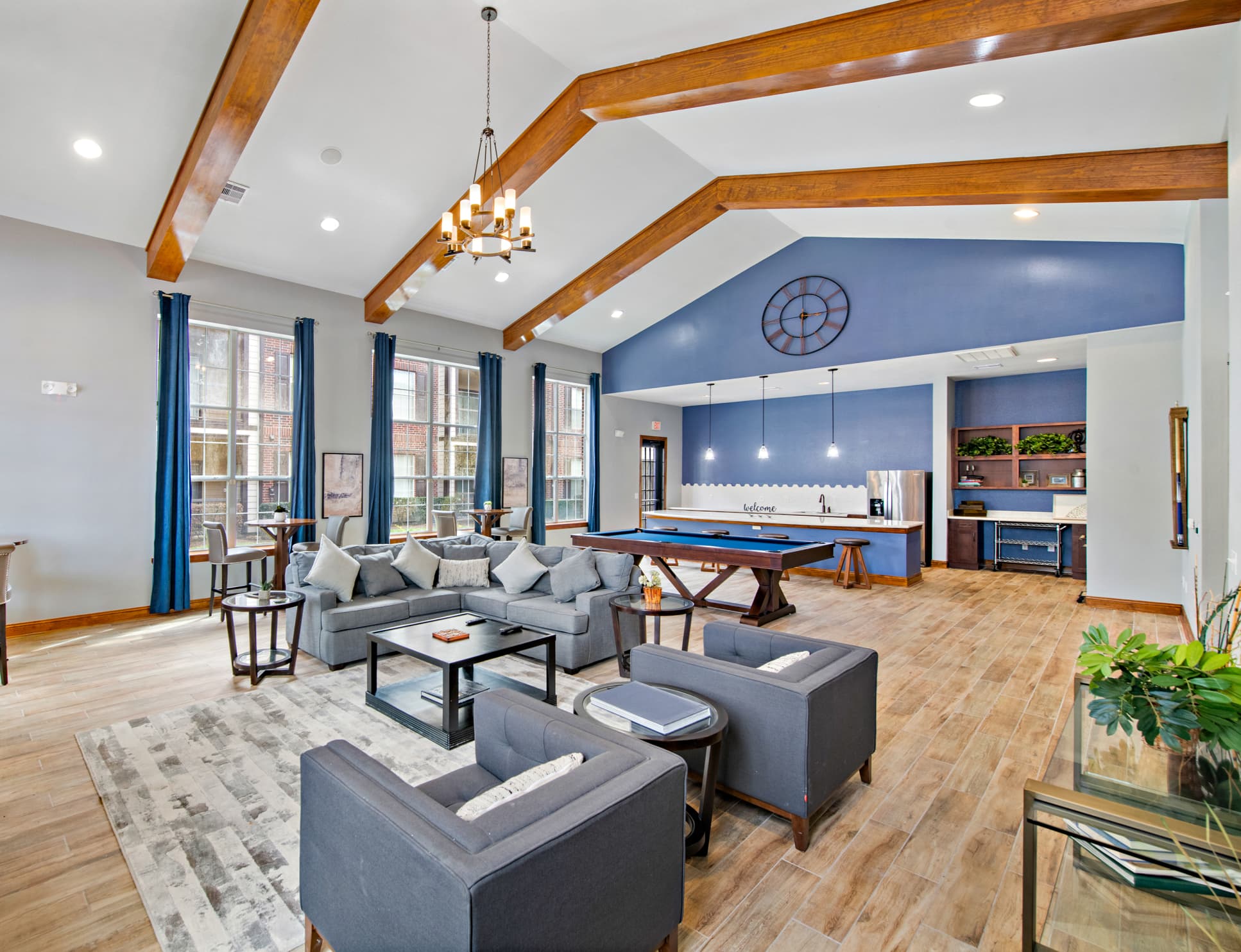 Clubhouse at Cascade at Fall Creek luxury apartment homes in Houston, TX