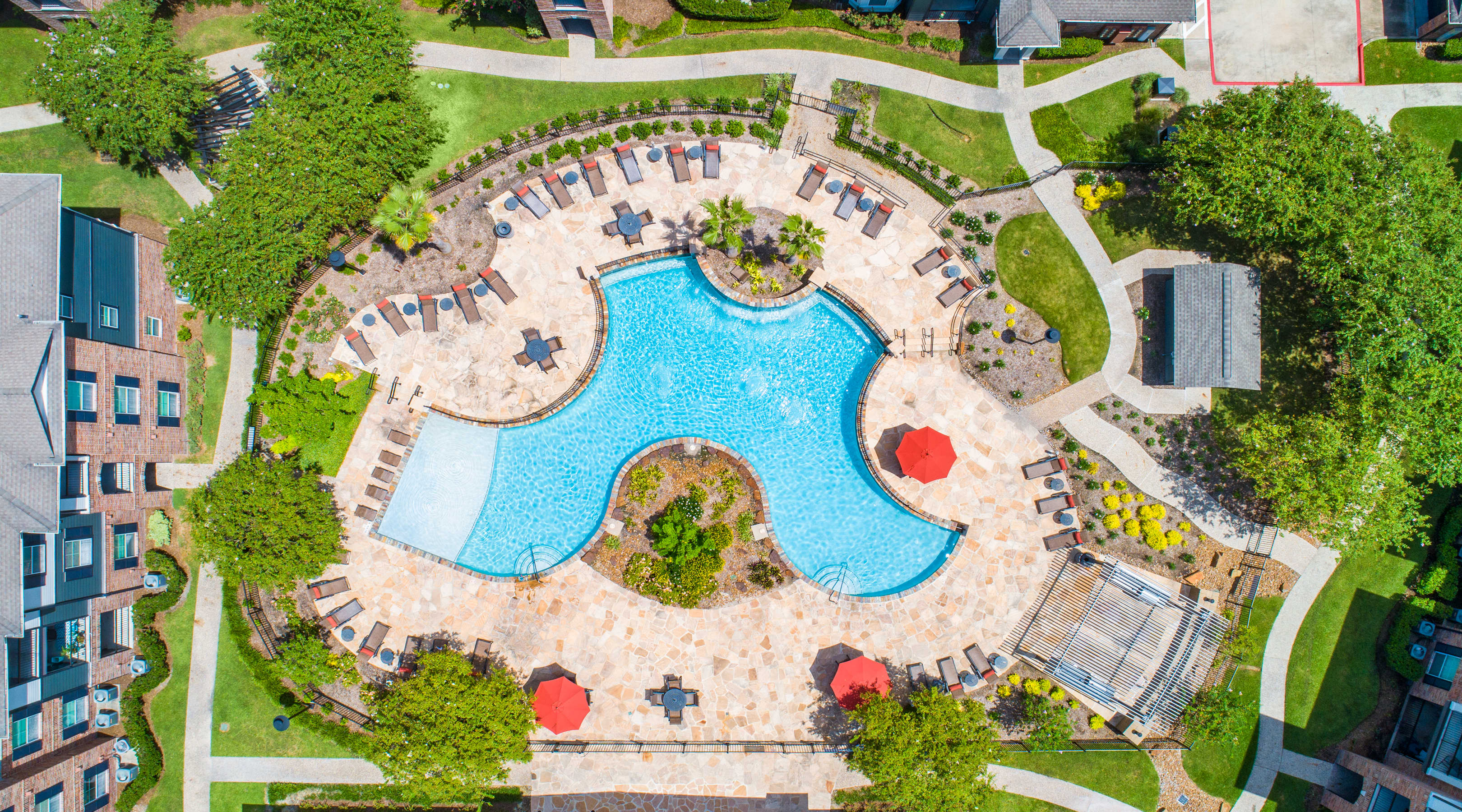 Pool at Grand Cypress luxury apartment homes in Houston, TX
