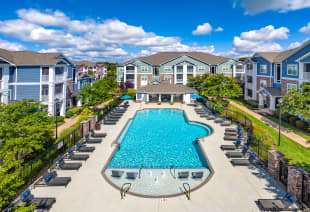 Pool at Station Square at Cosners Corner luxury apartment homes in Fredericksburg, VA