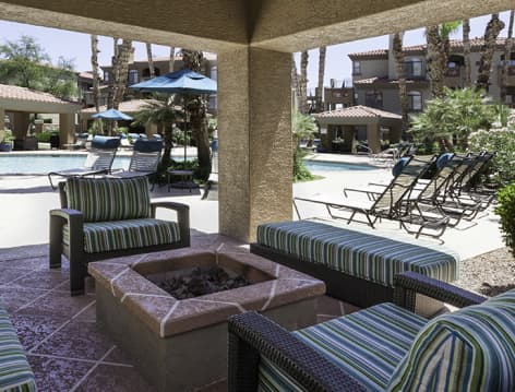 Pool Cabana at Colonial Grand at Scottsdale luxury apartment homes in Phoenix, AZ