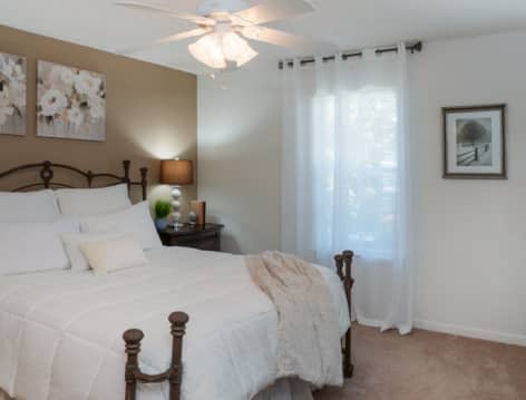 Bedroom at Colonial Village at Trussville luxury apartment homes in Birmingham, AL