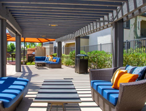 Outdoor lounge at MAA City Gate luxury apartment homes in Phoenix, AZ