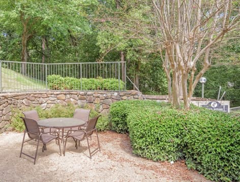 Pool Seating at Napa Valley luxury apartment homes in Little Rock, AR