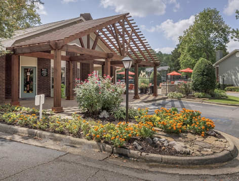 Exterior Leasing Office at Westside Creek luxury apartment homes in Little Rock, AR