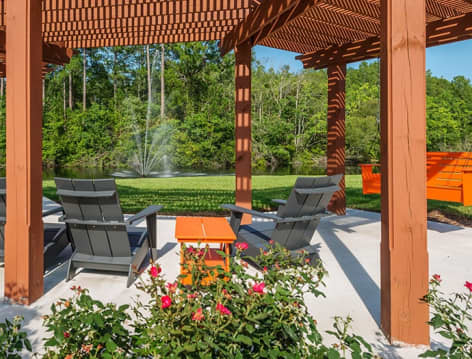 Patio 3 at Atlantic Crossing luxury apartment homes in Jacksonville, FL