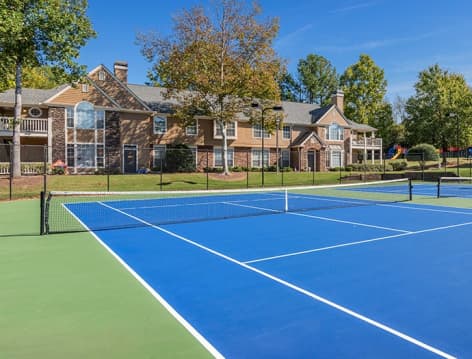 Tennis Court at River Plantation luxury apartment homes in Atlanta, GA
