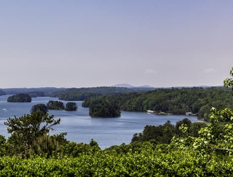 Scenic View at Lake Lanier Club luxury apartment homes in Gainesville, GA