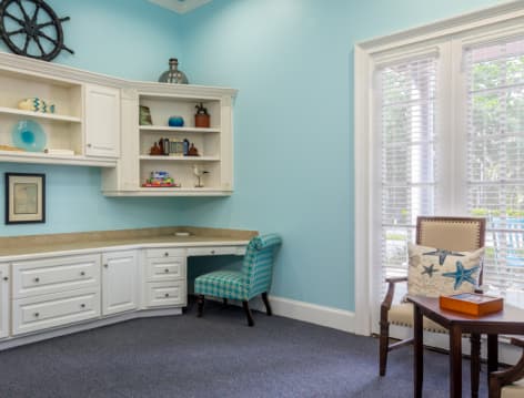 Business Center at MAA Hammocks luxury apartment homes in Savannah, GA