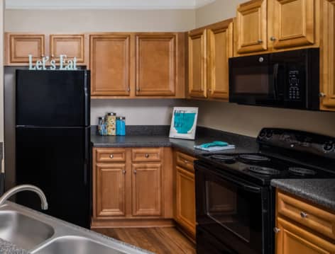 Kitchen at MAA Brierdale luxury apartment homes in Raleigh, NC