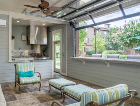 Entertainment area at Verandas at Sam Ridley luxury apartment homes in Nashville, TN