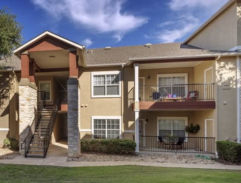 Exterior 2 at Colonial Village at Sierra Vista luxury apartment homes in Austin, TX