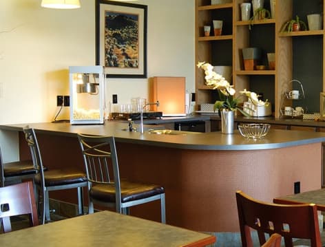 Resident Lounge at MAA Brushy Creek luxury apartment homes in Cedar Park, TX