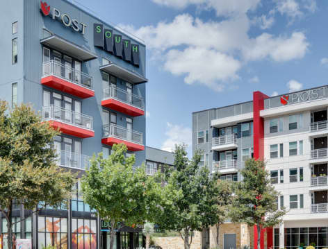 Exterior day at MAA South Lamar luxury apartment homes in Austin, TX