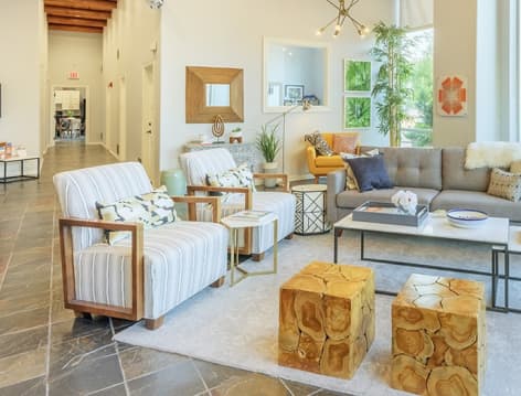 Clubhouse at MAA Bella Casita luxury apartment homes in Dallas, TX