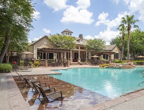 Pool at Reserve at Woodwind Lakes luxury apartment homes in Houston, TX