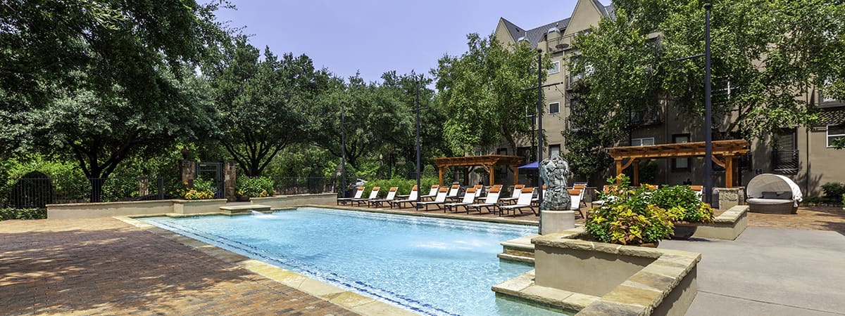 Pool at MAA Heights luxury apartment homes in Dallas, TX