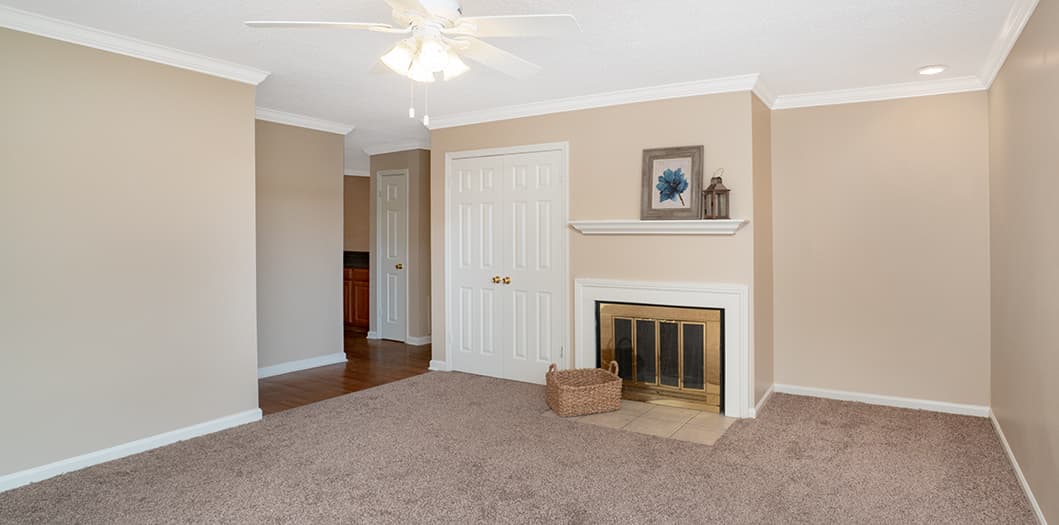 Living Room 1 at Park Estate luxury apartment homes in Memphis, TN