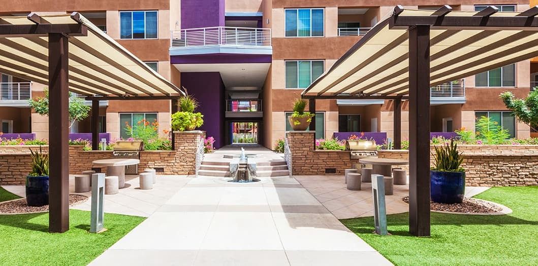 Grill & Pet Area at Skysong luxury apartment homes in Phoenix, AZ