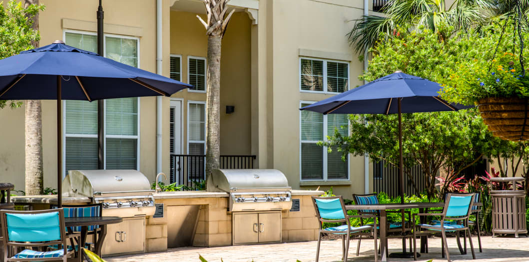 Grilling Area at MAA SoHo Square luxury apartment homes in Tampa, FL