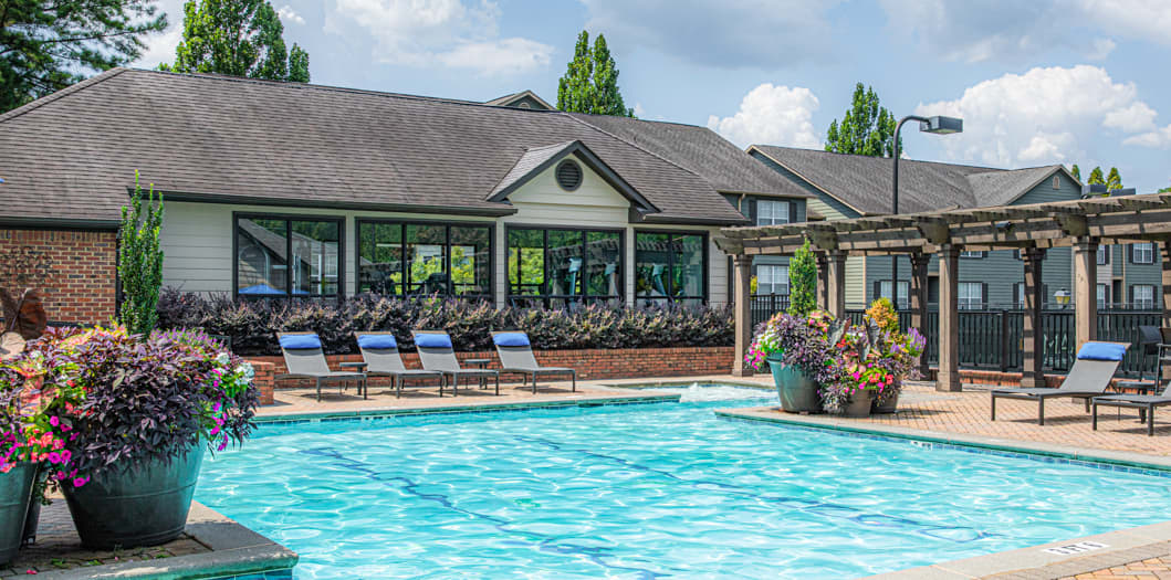 Pool at MAA Oglethorpe luxury apartment homes in Brookhaven, GA
