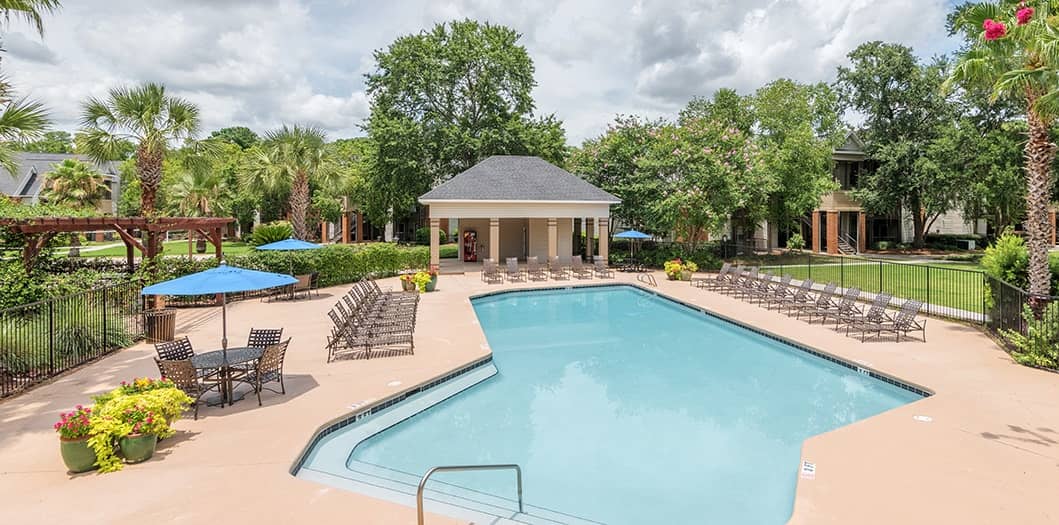 Pool at Georgetown Grove luxury apartment homes in Savannah, GA