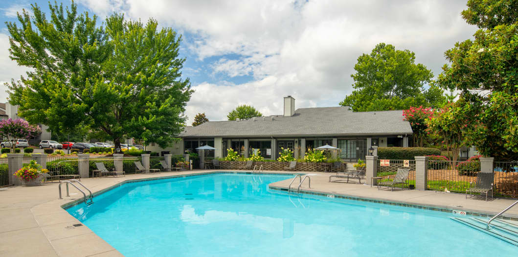 Pool at Park at Hermitage luxury apartment homes in Hermitage, TN