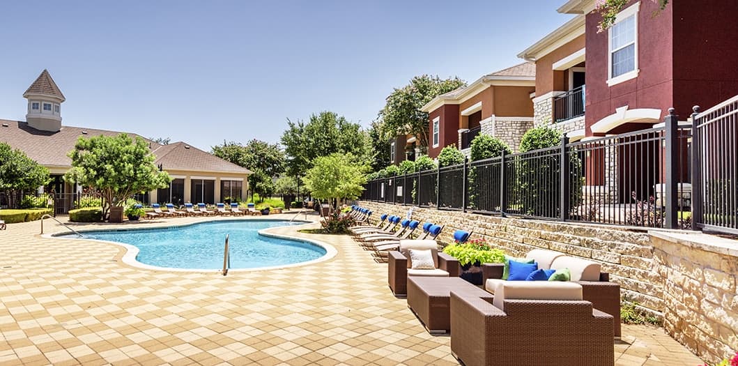 Pool at Colonial Grand at Silverado luxury apartment homes in Cedar Park, TX