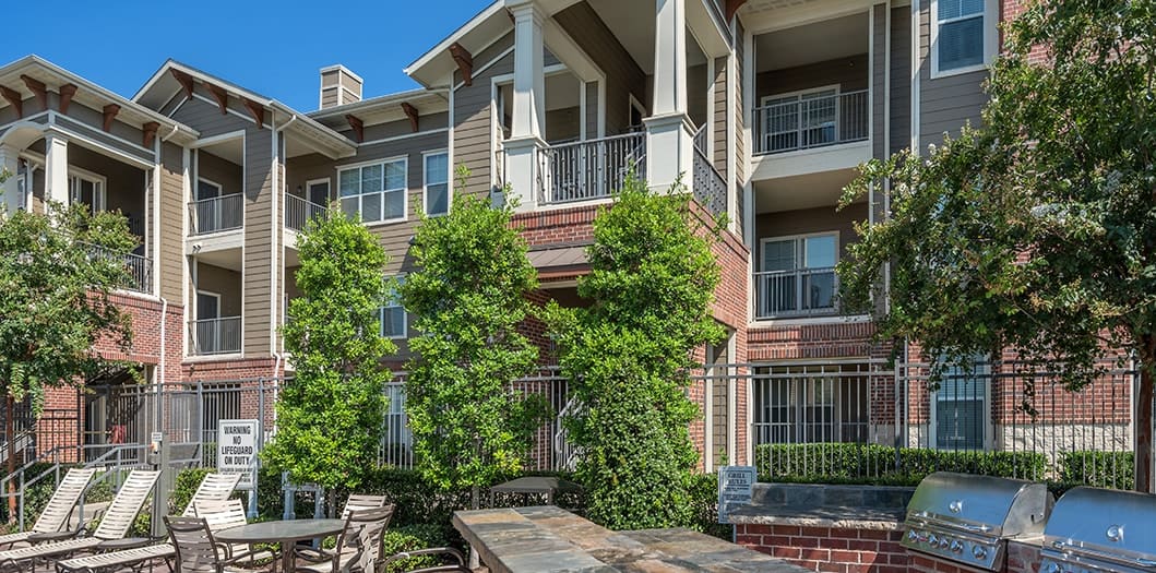Exterior 4 at MAA Wells Branch luxury apartment homes in Austin, TX
