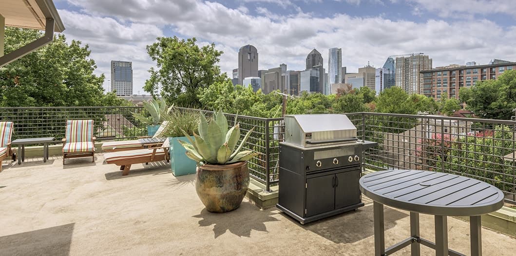 Outdoor grill station at MAA Abbey luxury apartment homes in Dallas, TX