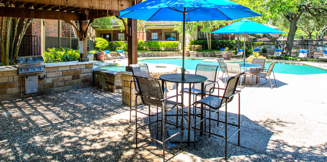 Pool at MAA Highwood Plano luxury apartment homes in Plano, TX