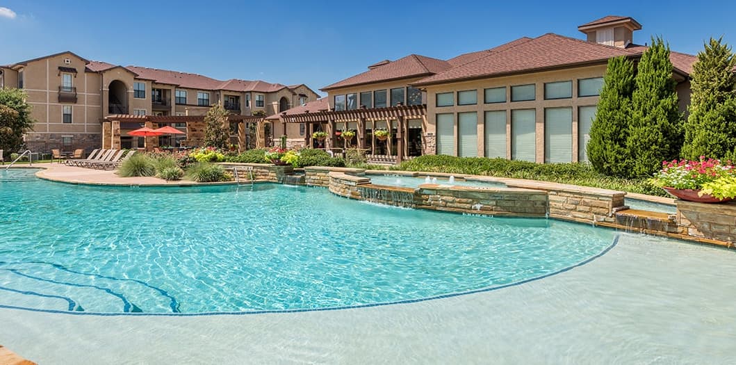 Pool at MAA Starwood luxury apartment homes in Frisco, TX