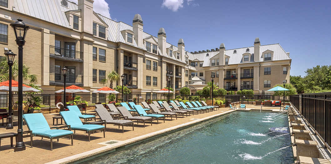 Post Meridian Luxury Apartments In Uptown Dallas Tx Maa