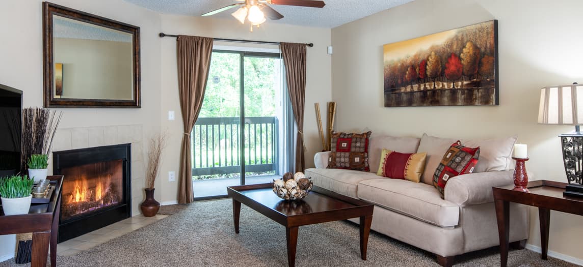 Woodhollow Luxury Apartments In Jacksonville Fl Maa