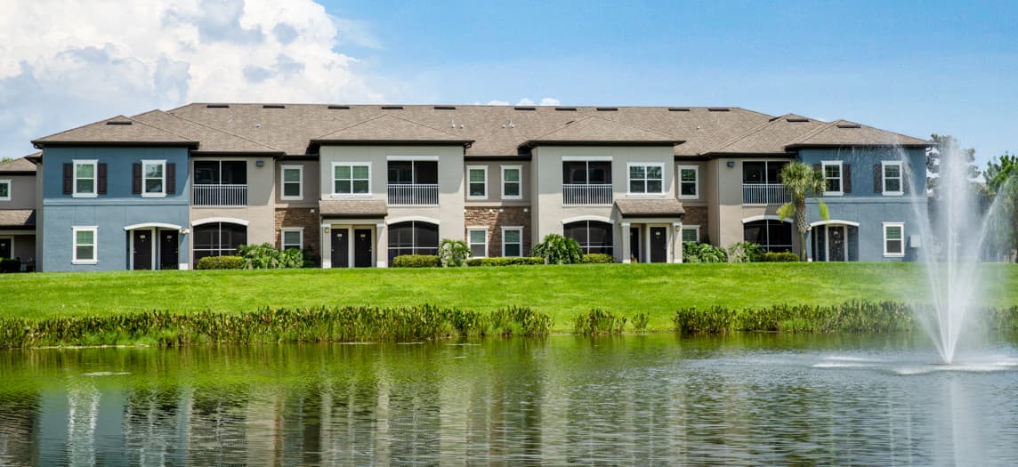 Colonial Grand At Hampton Preserve Luxury Apartments For Rent In Wesley Chapel Fl Maa