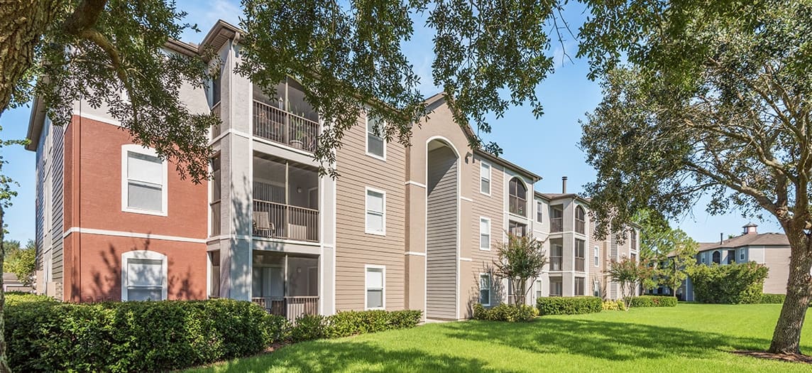 The Paddock Club Brandon Luxury Apartments In Brandon Fl Maa