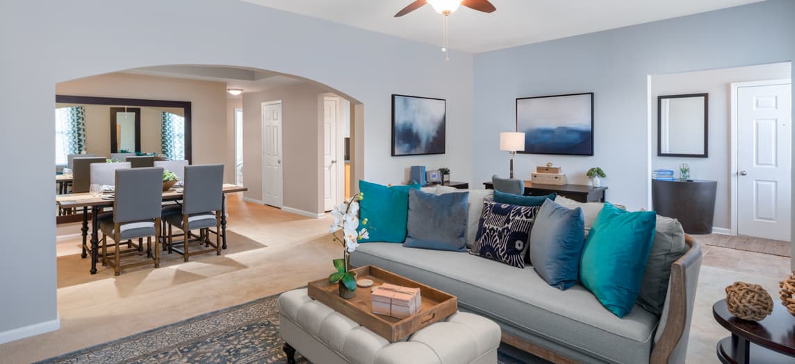 Post Riverside Luxury Apartments For Rent In Atlanta Maa