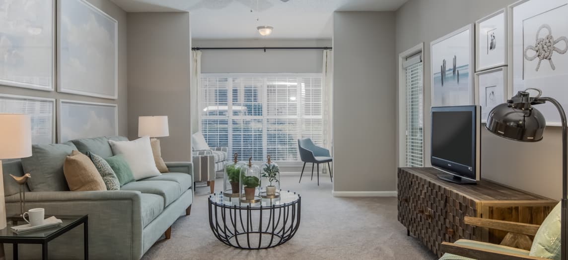 Post Park At Phillips Place Luxury Apartments In South Park