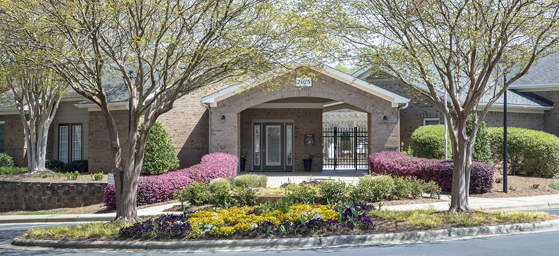 Timber Crest At Greenway Luxury Apartments In Charlotte Nc Maa