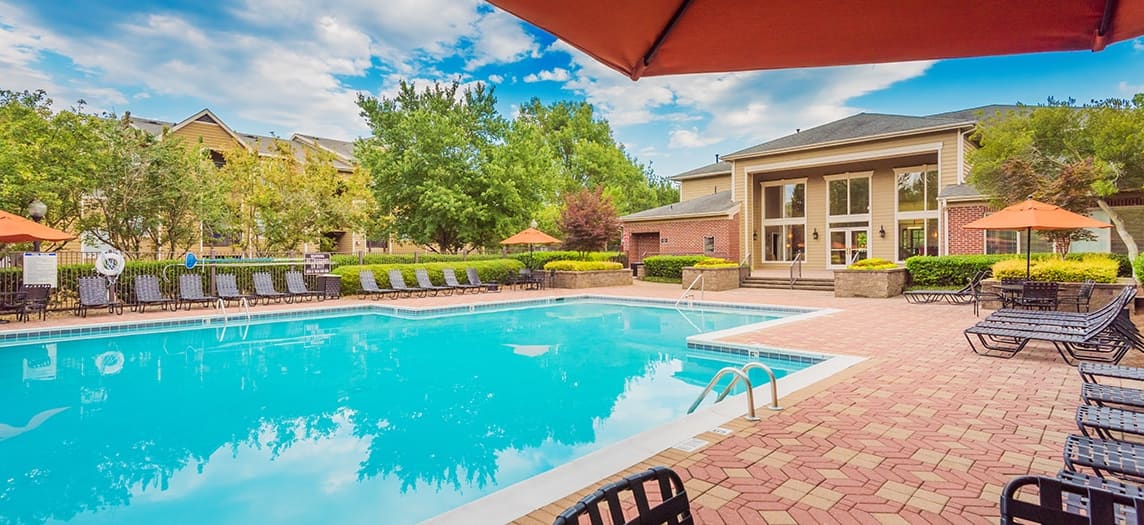 MAA 900 Waterford Luxury Apartment Homes for Rent in Cary, NC