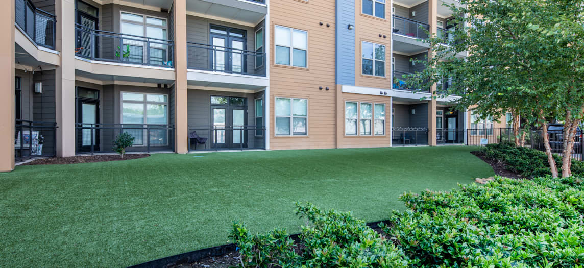 Charlotte At Midtown Luxury Apartments In Nashville Tn Maa