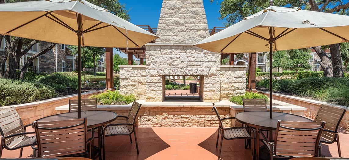 Colonial Grand At Ashton Oaks Luxury Apartments In Round Rock