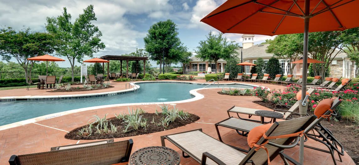 MAA Onion Creek Luxury Apartments for Rent in Austin, TX