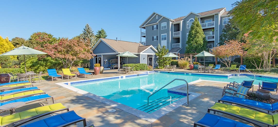 Post Corners at Trinity Center Luxury Apartments in Centreville, VA MAA